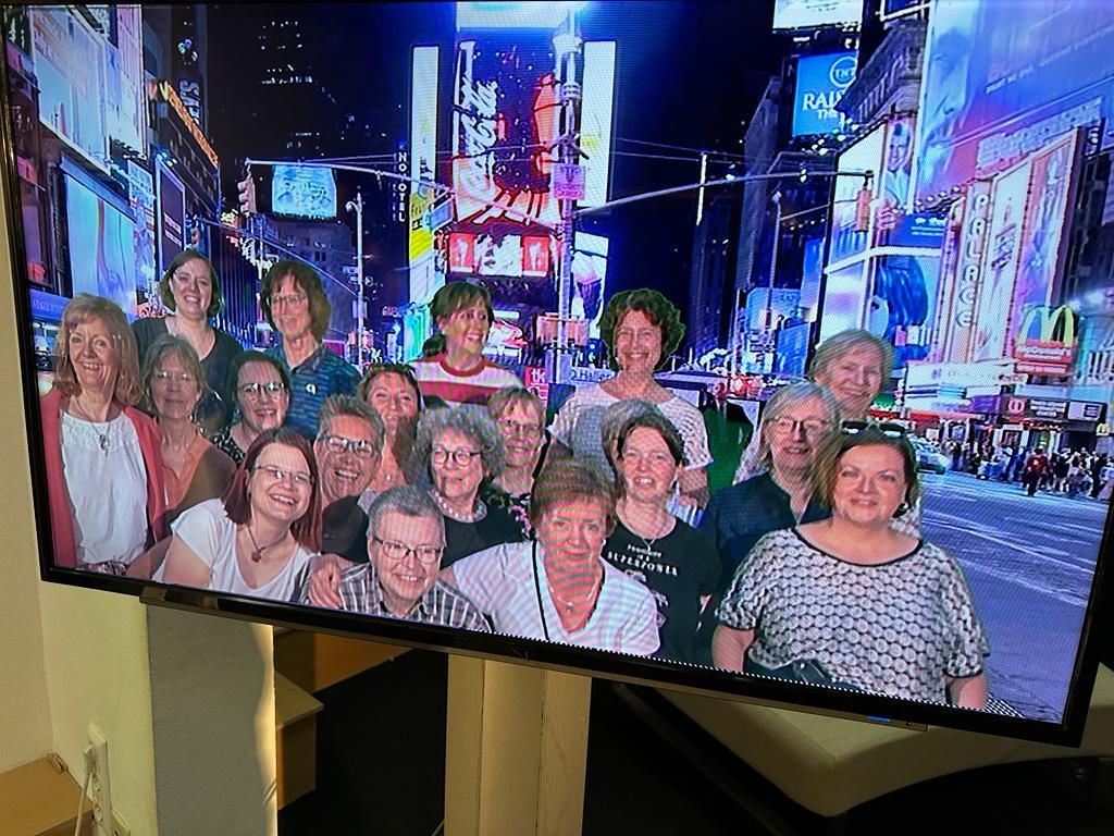 ... und live nach New York teleportiert werden!