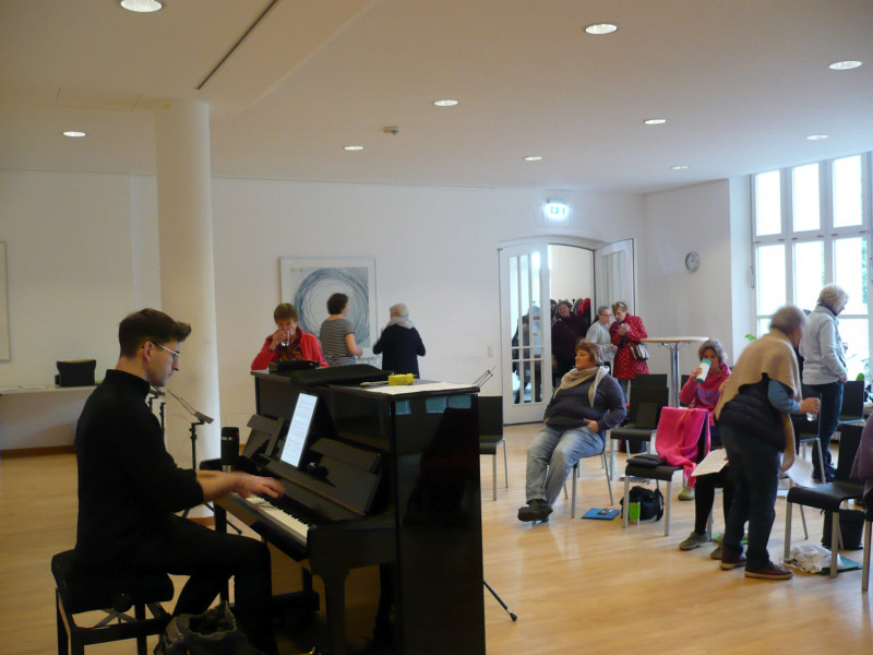 Die Probe findet in der Aula statt
